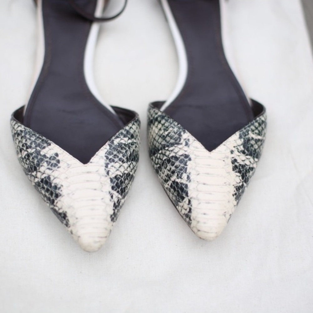 Tory Burch Flats Size 10 - Picture 5 of 6